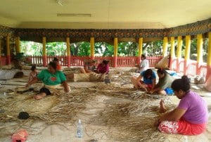 We were shown how to weave the flax ....